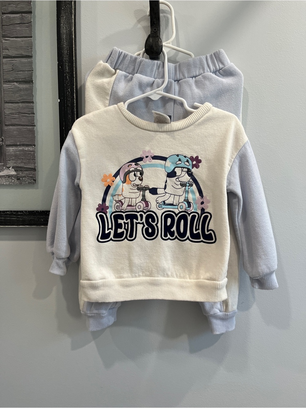 BLUEY “Let's Roll' Pullover Sweatshirt - Cream & Light Blue